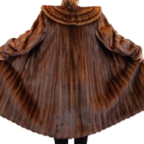 Wild Type Mink Coat - Large - Picture 4 of 10